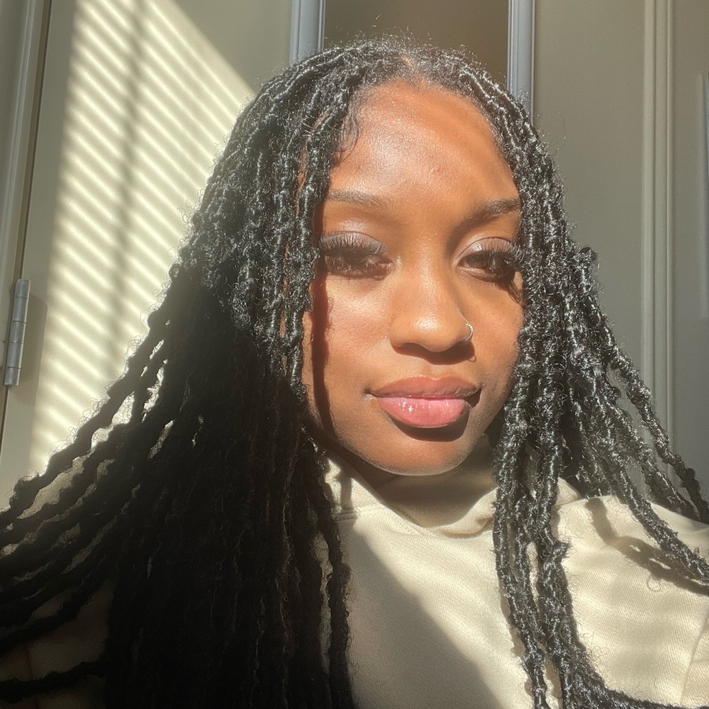 Meet your Posher, Kaci